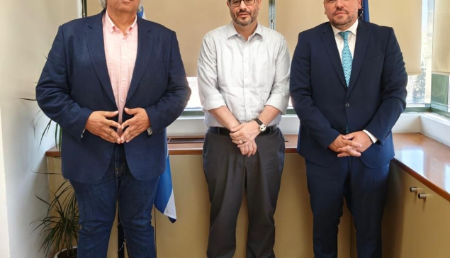 Συνάντηση Φίλιππου Φόρτωμα με τον Υφυπουργό Ενέργειας για τις διακοπές ρεύματος στην Τήνο